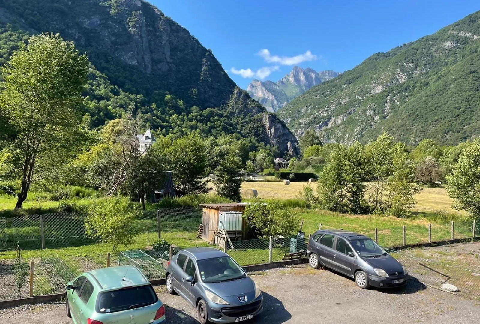 Mountain View 2 Bedroom Apartment Saint Beat Lez 0*, Saint-Beat